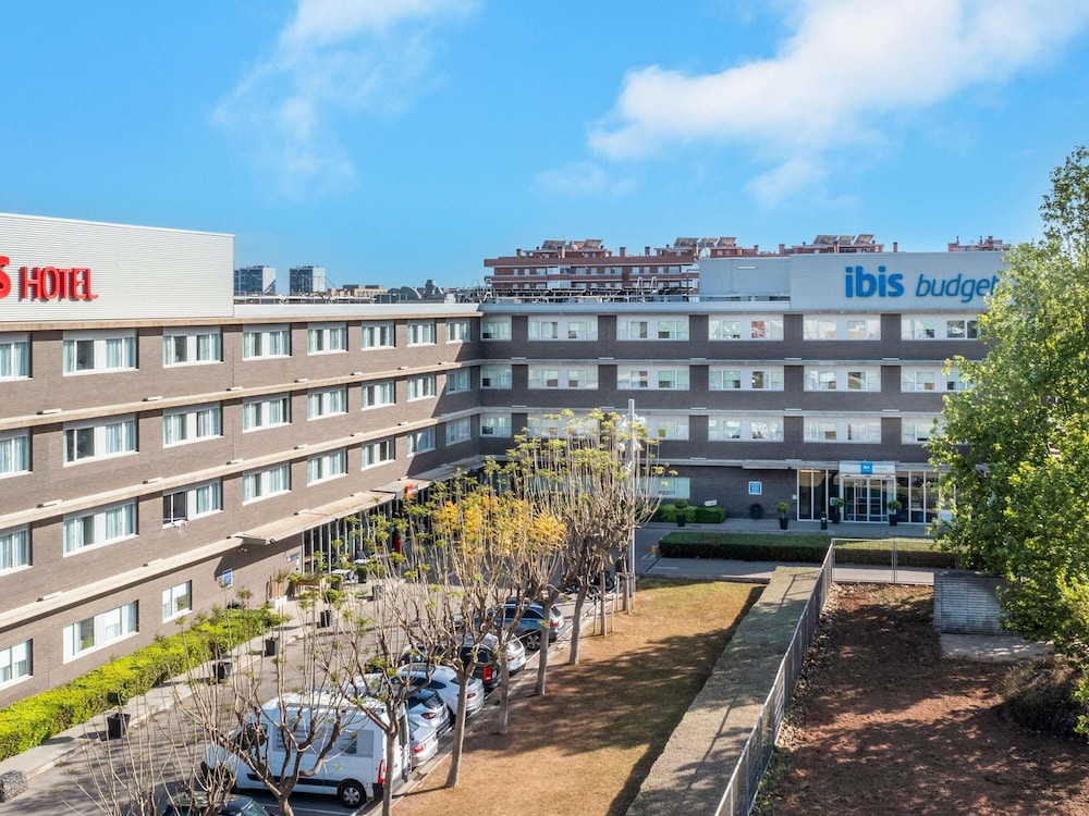 IBIS BARCELONA AEROPUERTO VILADECANS 55/62