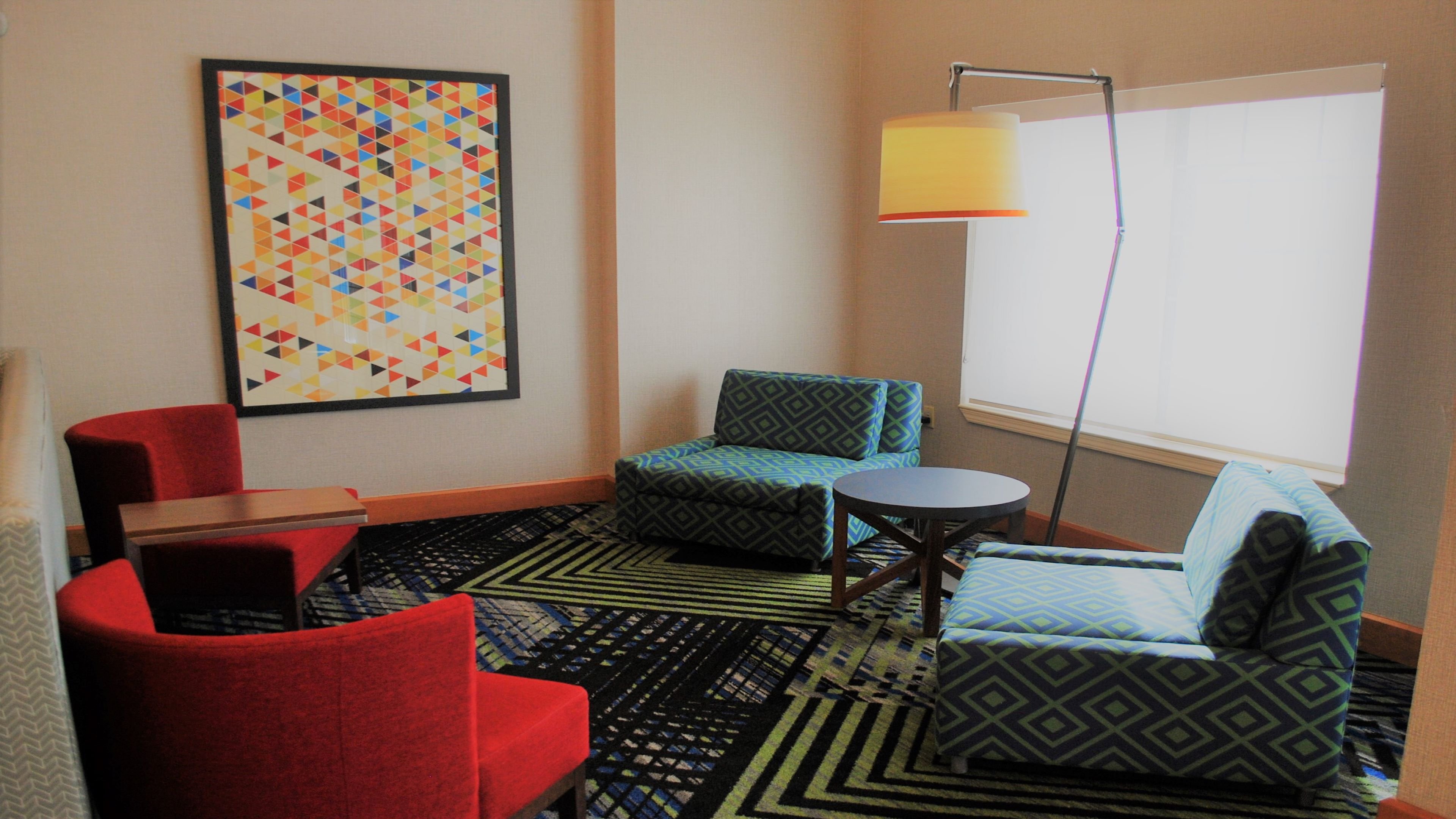 Holiday Inn Express Suites Indianapolis North Carmel An Ihg Hotel 18/21
