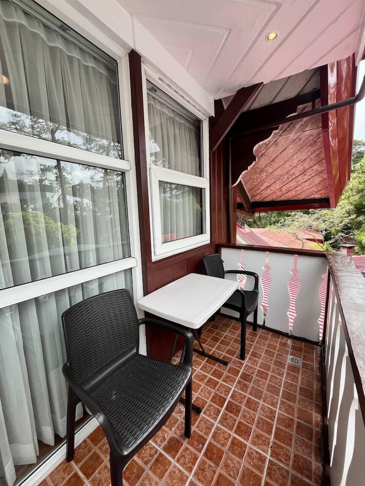 Safari Lodge Baguio By Log Cabin Hotel 58/76