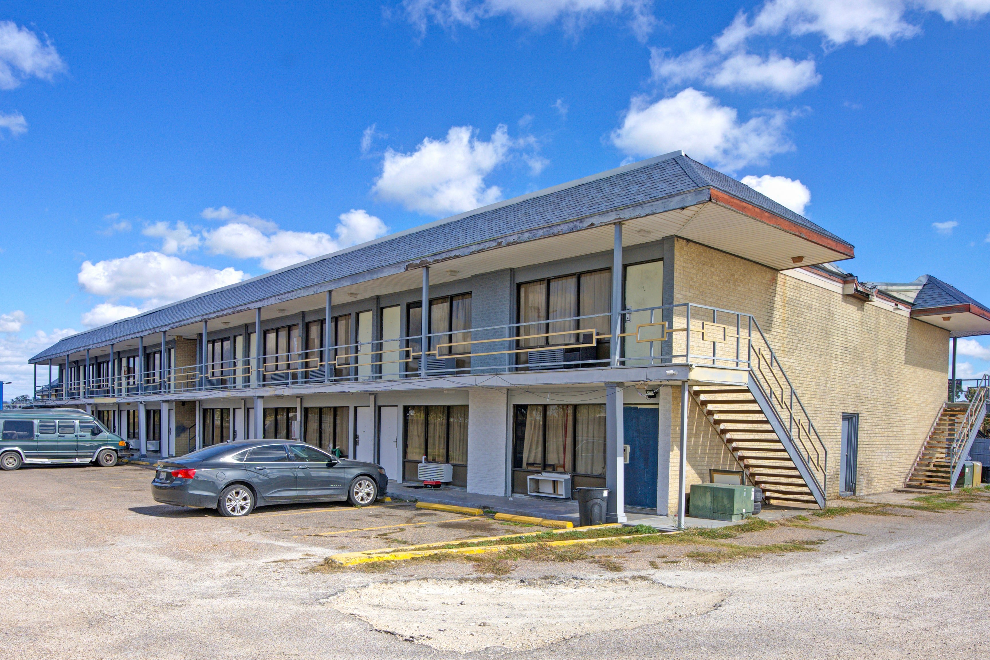 Sunset Inn Flatonia I 10 By Hotel O 43/59