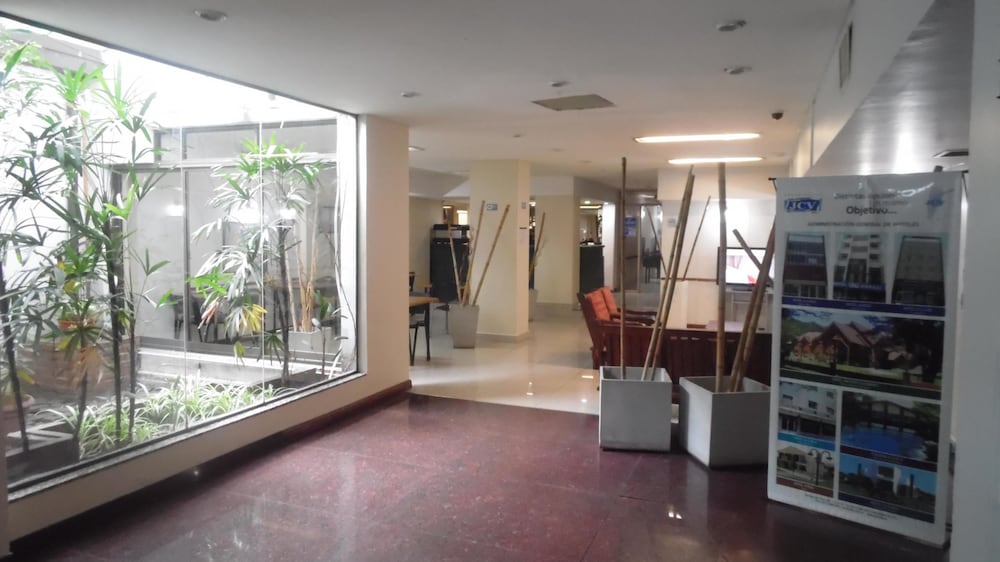 Hotel Adrazi 19/40