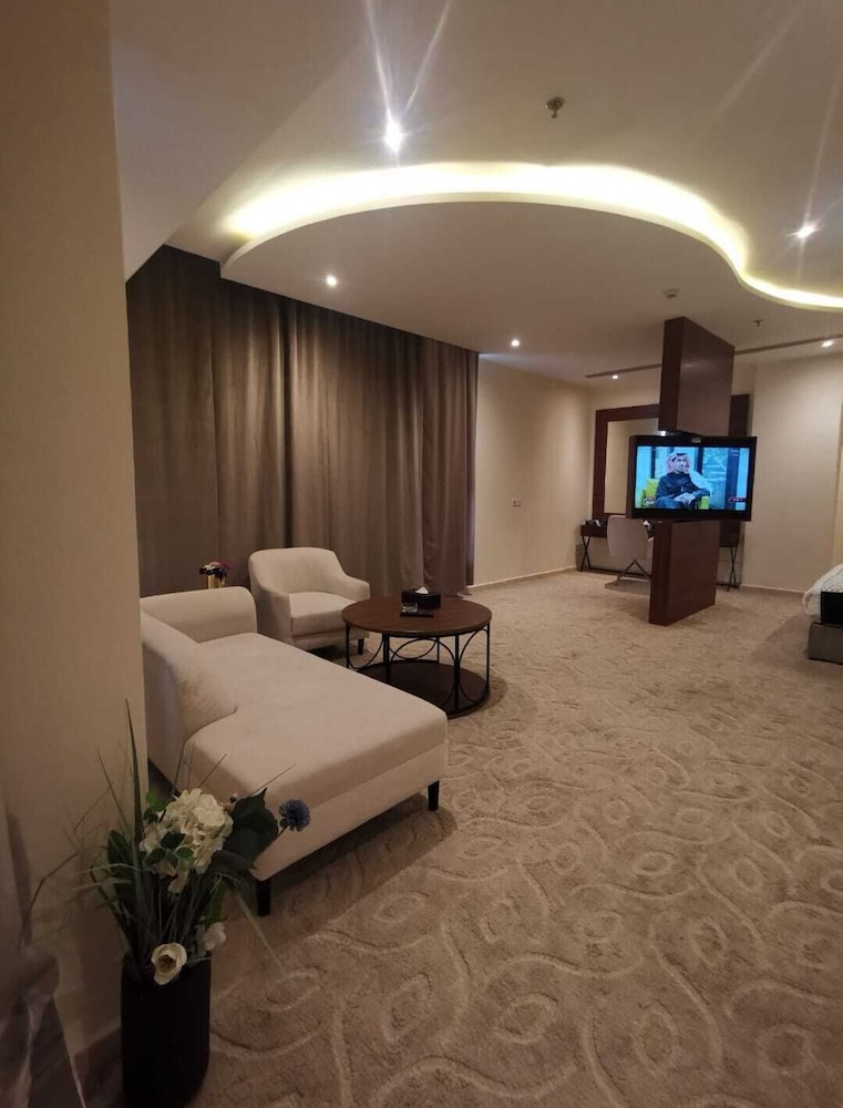فندق ذا اس(The S Hotel Prince Sultan St) 21/37