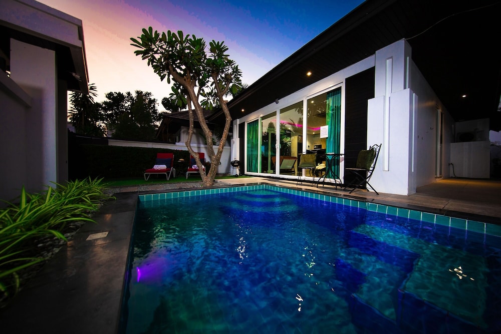 Colibri Pool Villa 46/50