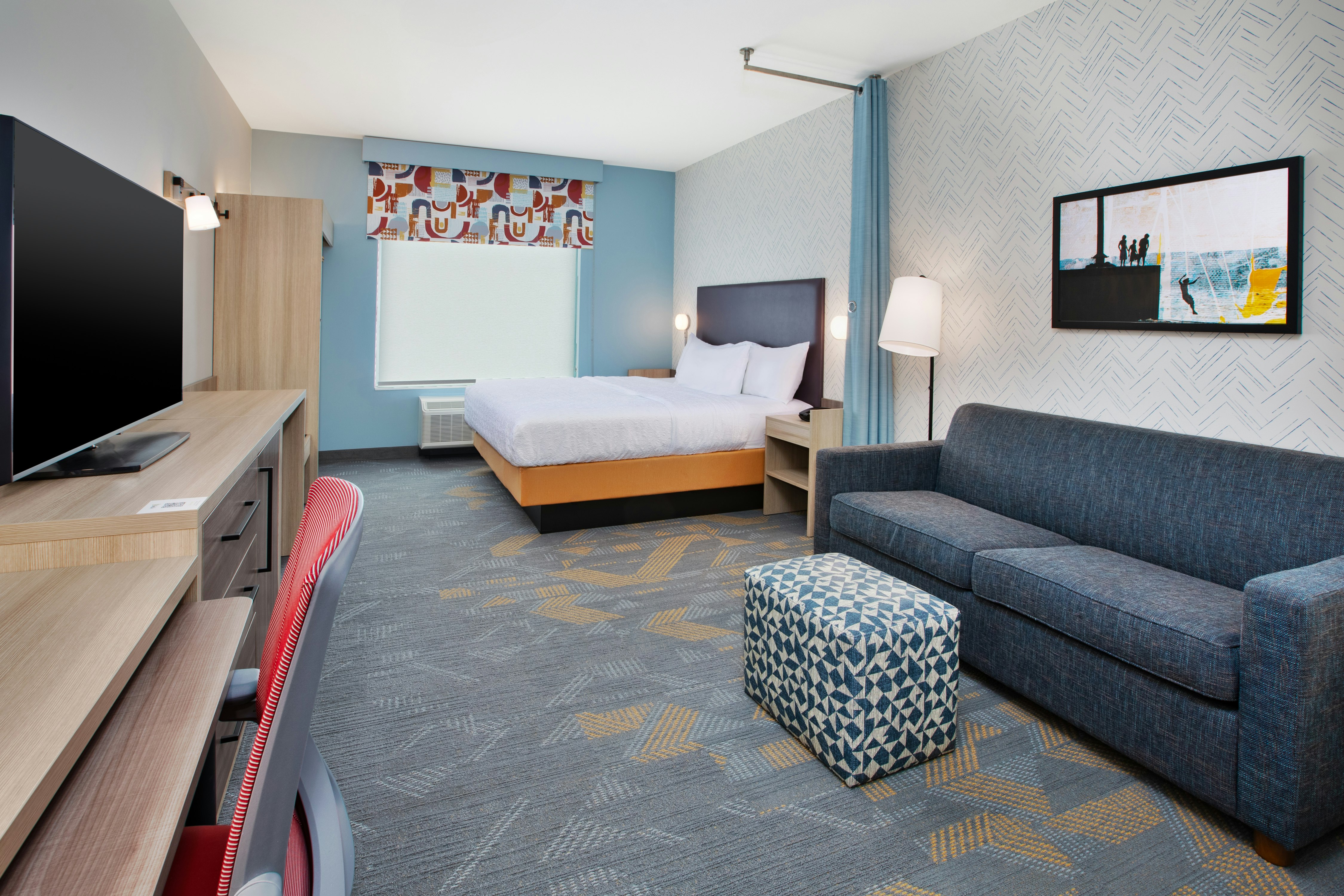 STUDIO, SUITE, KING BED