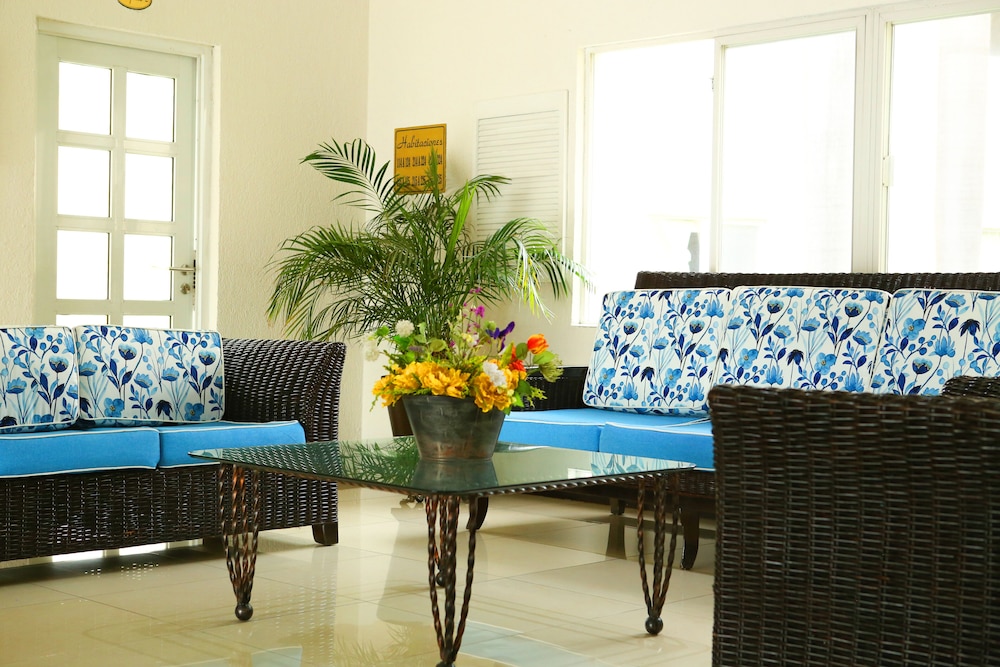 Hotel Las Palomas Tepic Express 41/66