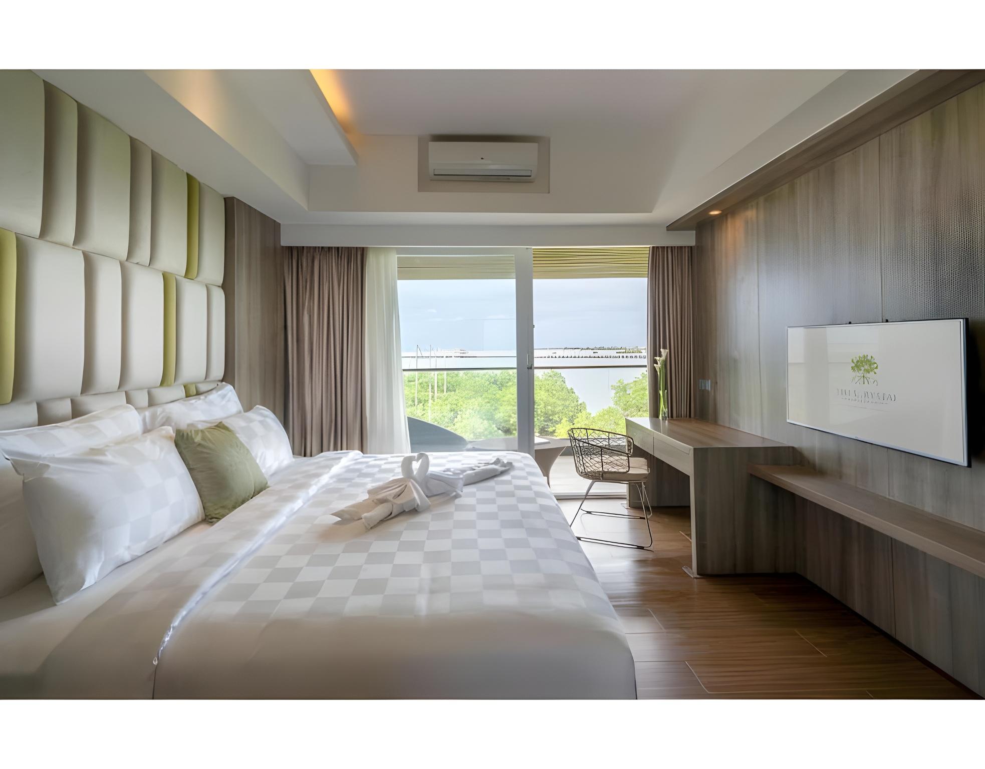 Jacuzzi Suite