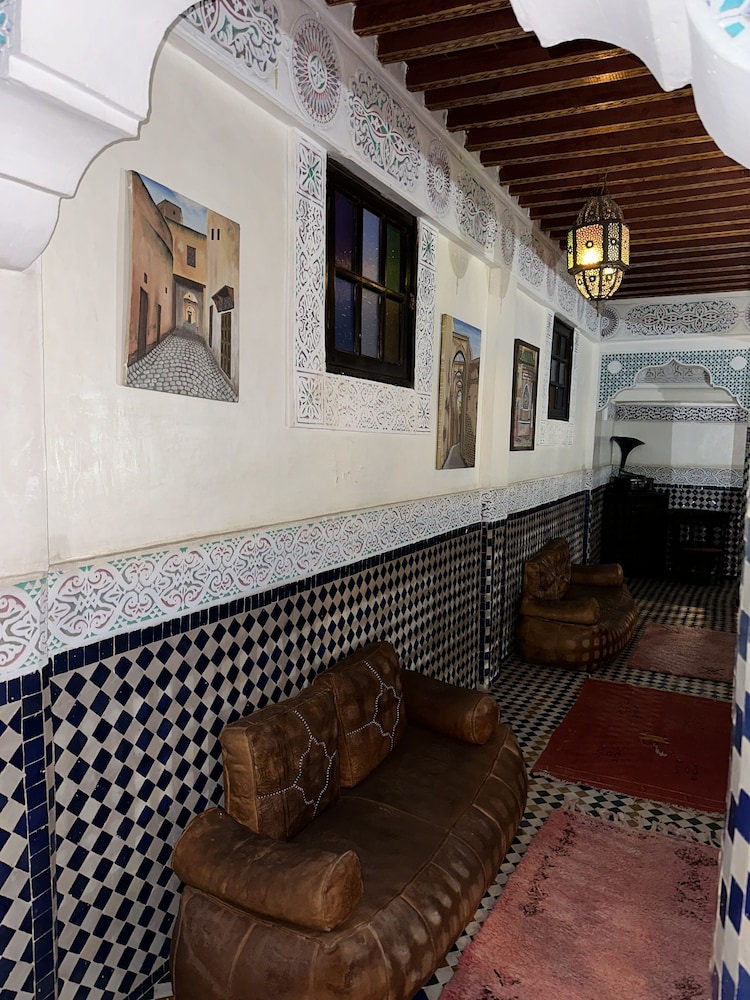 Palais Al Firdaous 40/50