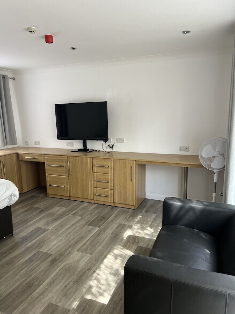 The Lawns Guest House 23/41