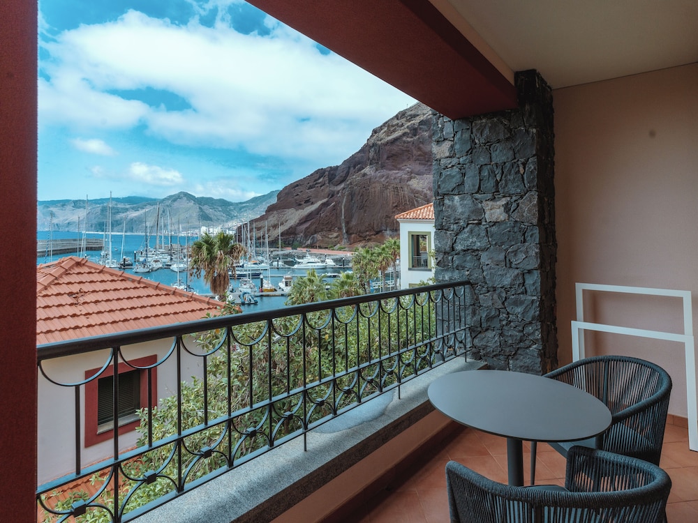 Preferred Club, Suite, Twin Beds, Ocean View, Sofa، Hyatt Ziva Madeira 5/5