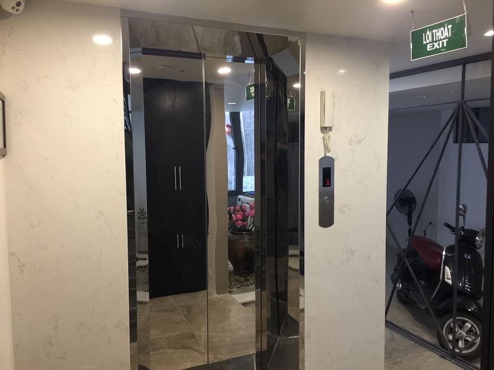 Unique Serviced Apartment 17/34