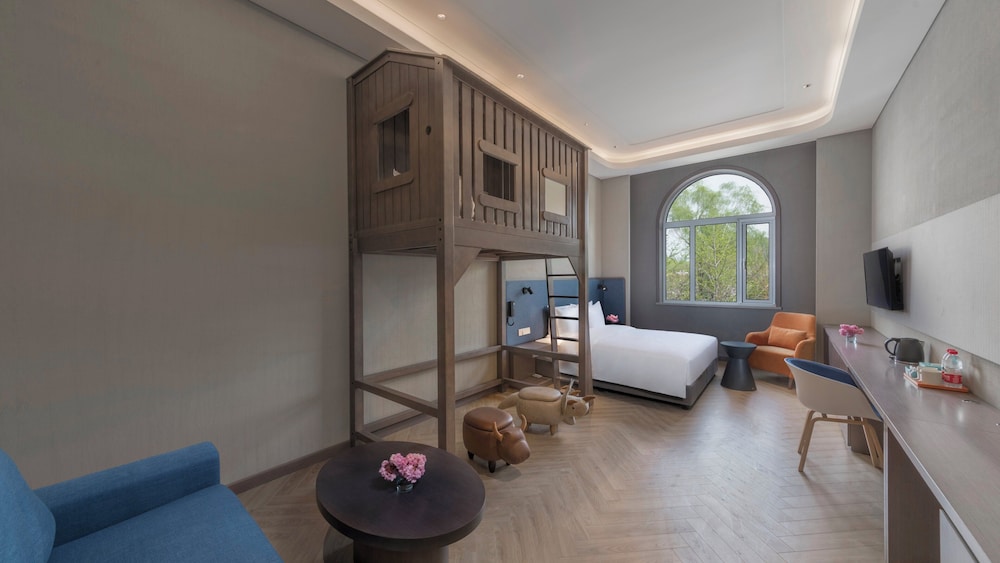 Holiday Inn Express Beijing Badaling 24/46