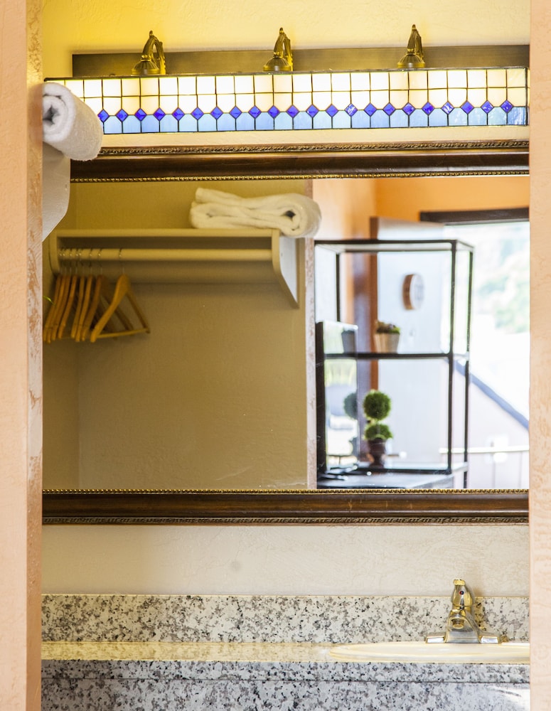 Mountain View Lodge 9/61