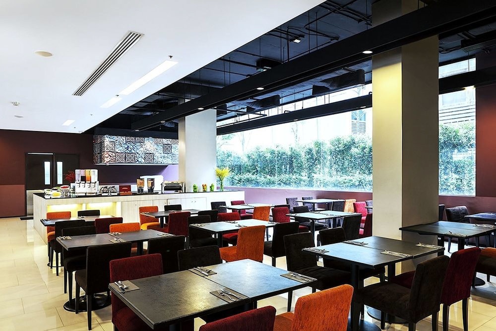 Vic3 Bangkok Hotel 53/74