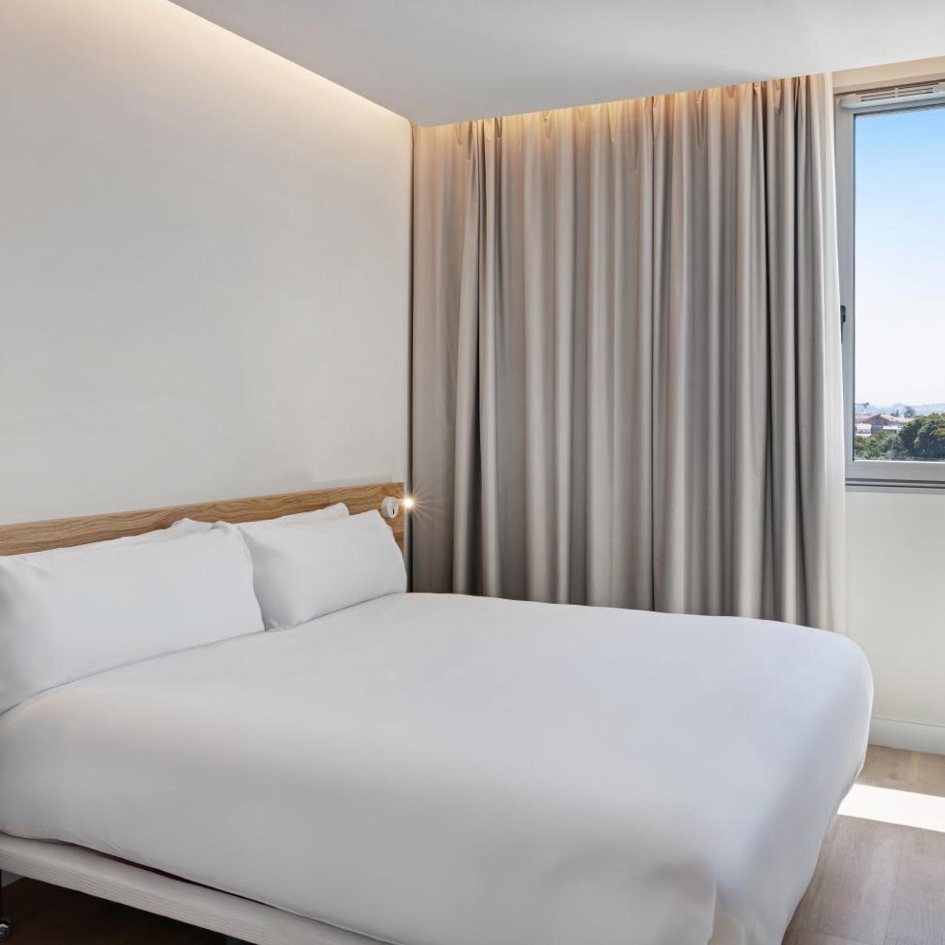 Plus, King Bed