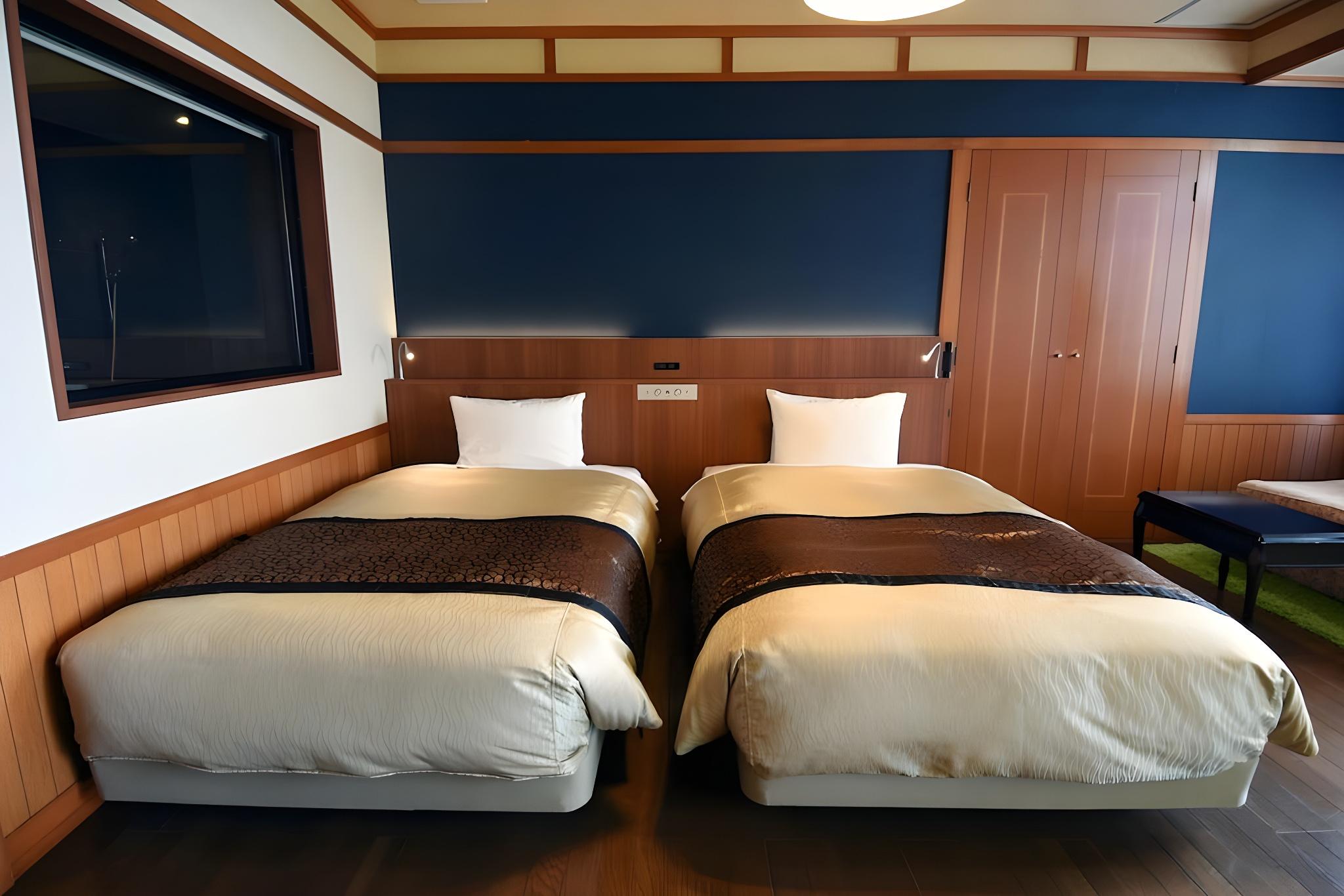Interior, Japanese, Silver, Deluxe, Twin Beds, Hot Spring Bath