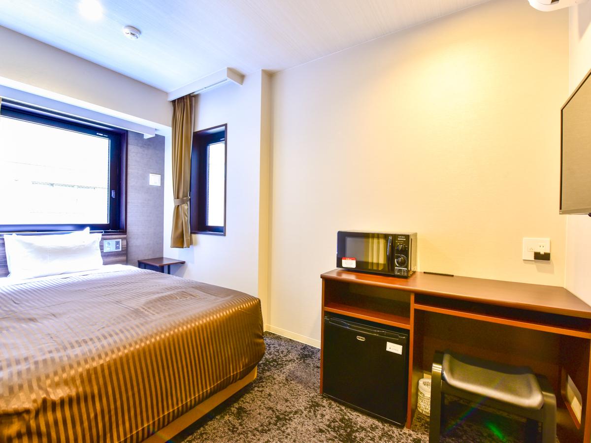 Semi Room, Standard, Single, Semi Double Bed, Corner, Smoking