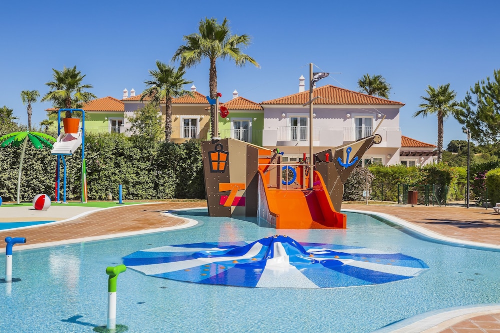 Eden Villas and Apartments 57/66