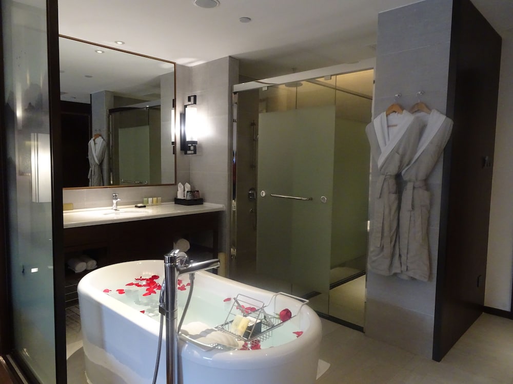 Wyndham Guilin Pingle 17/37