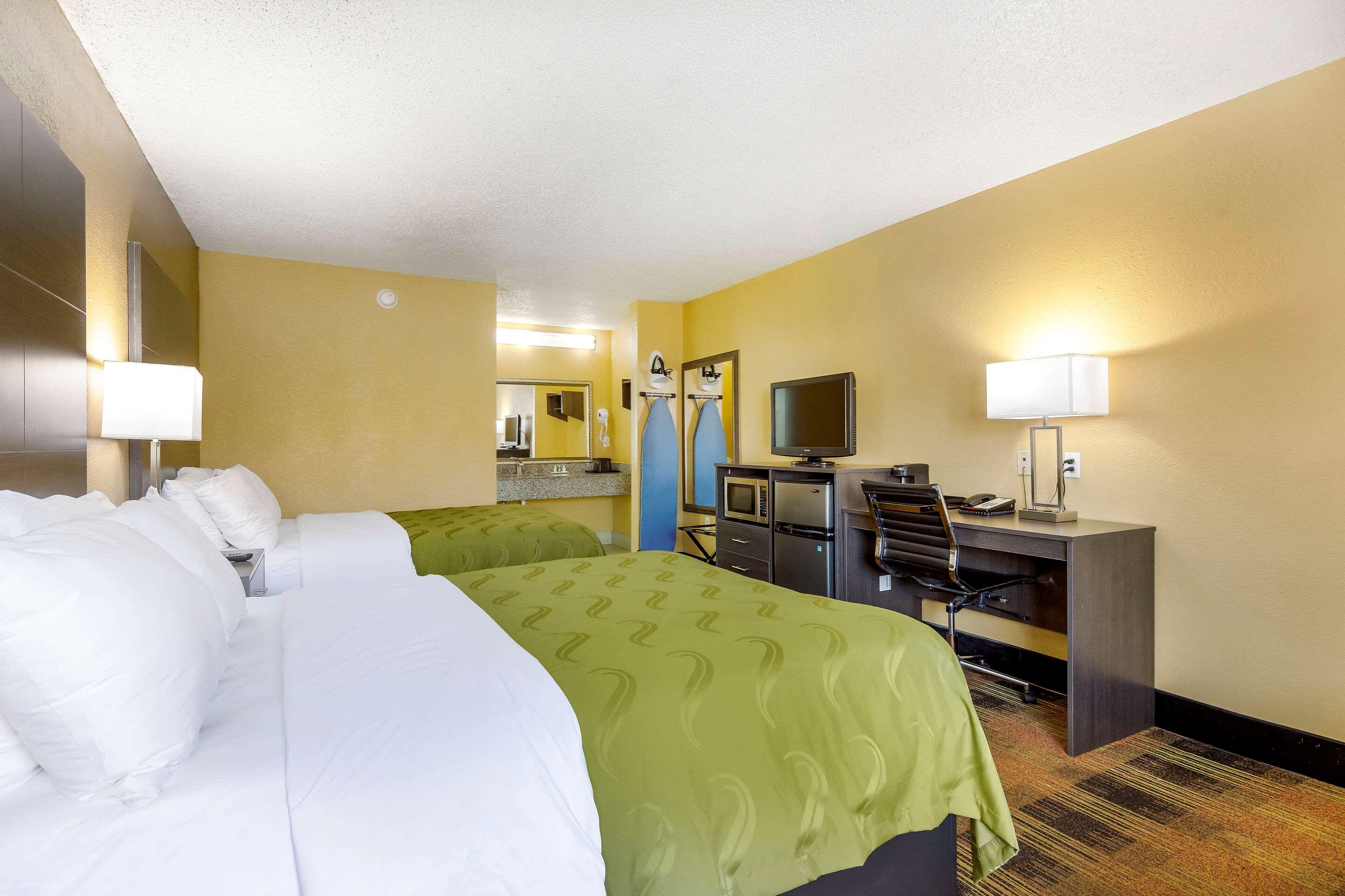 ROOM, 2 QUEEN BEDS, ACCESSIBLE