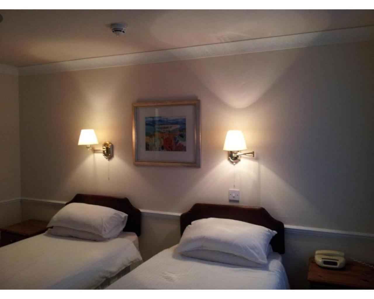 Sea Side Hotel 13/38