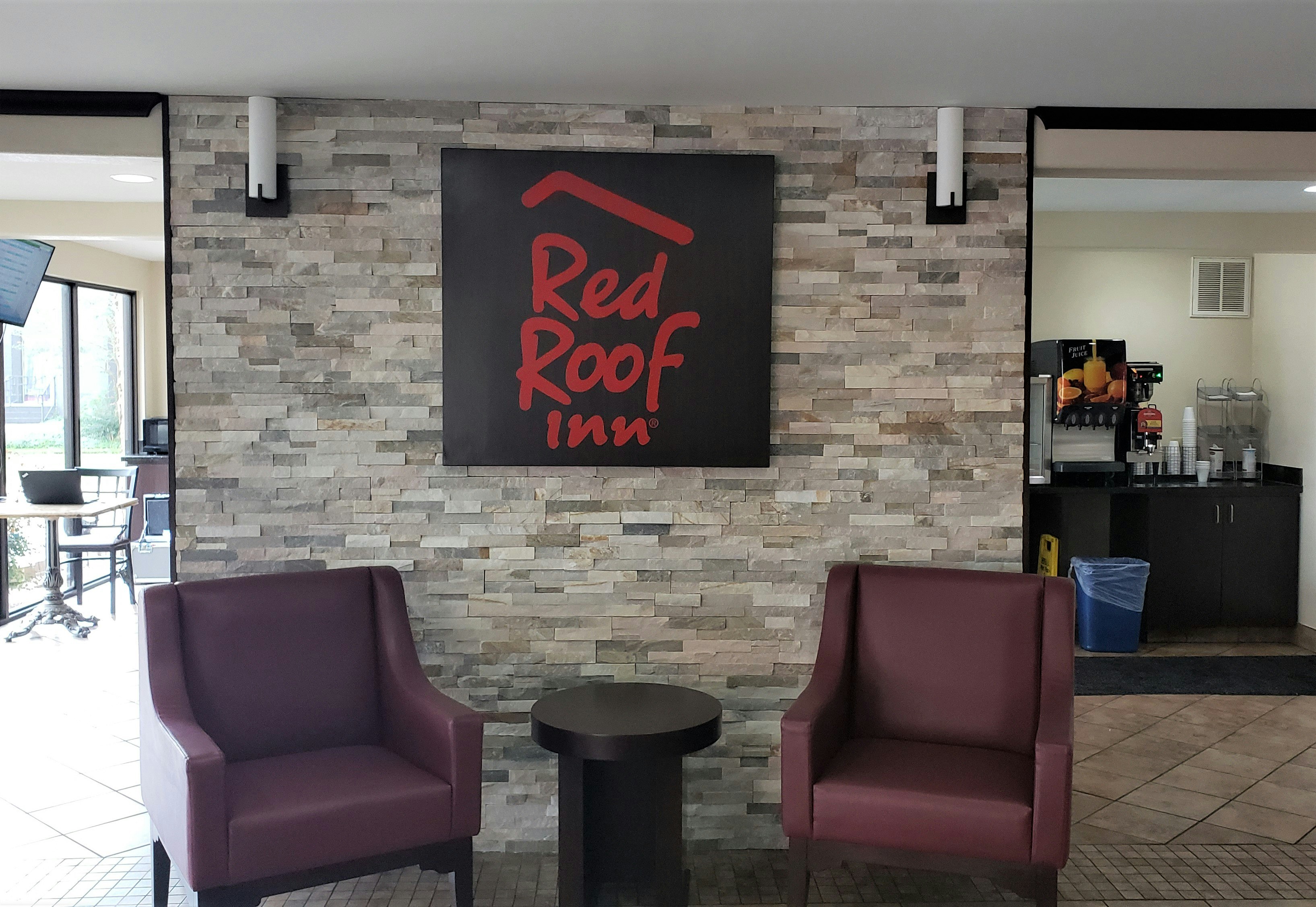 Red Roof Inn Kenner - New Orleans Airport NE 21/29