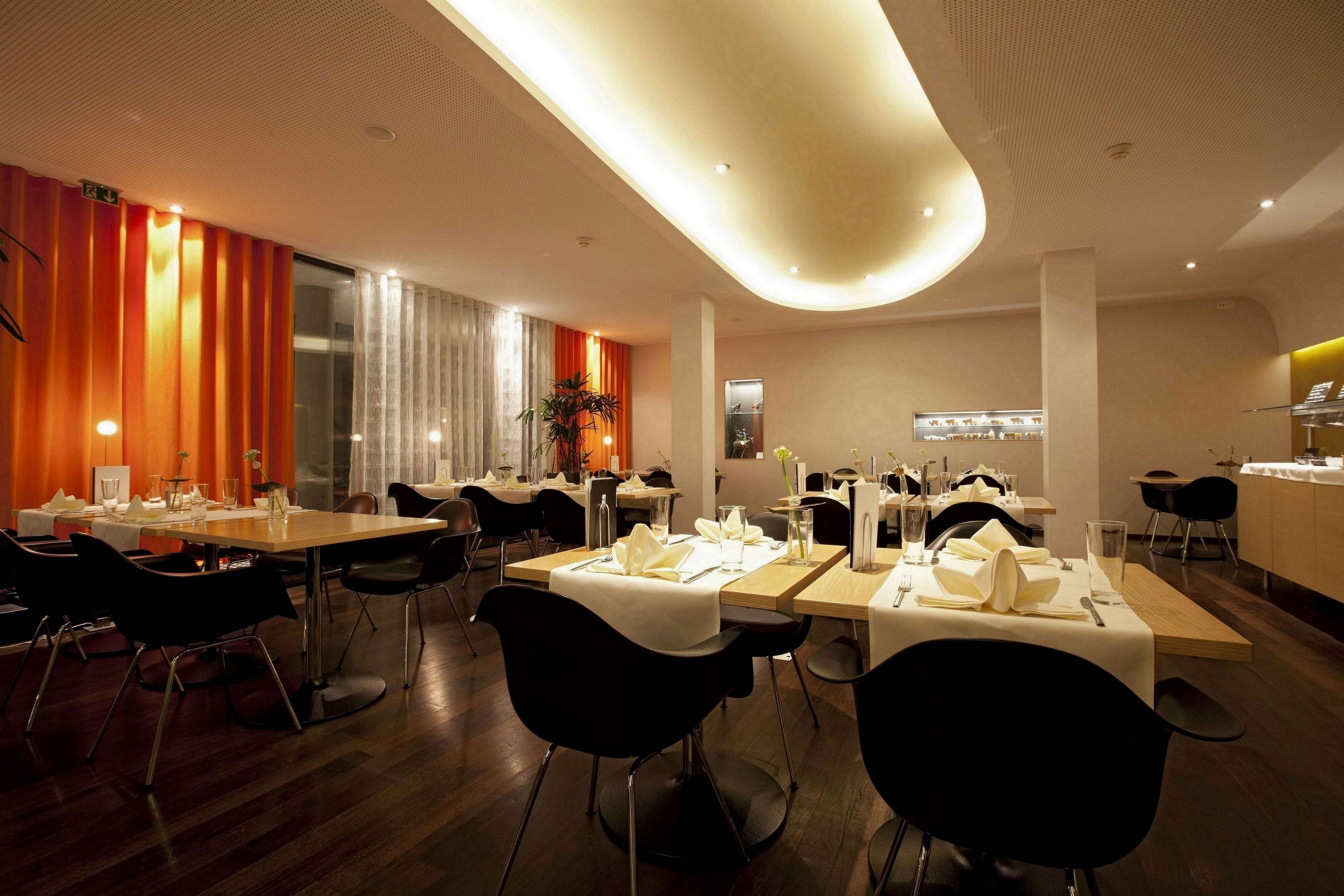 Hotel Dom 6/10