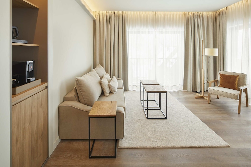MiM Baqueira member of Melia Collection 56/78