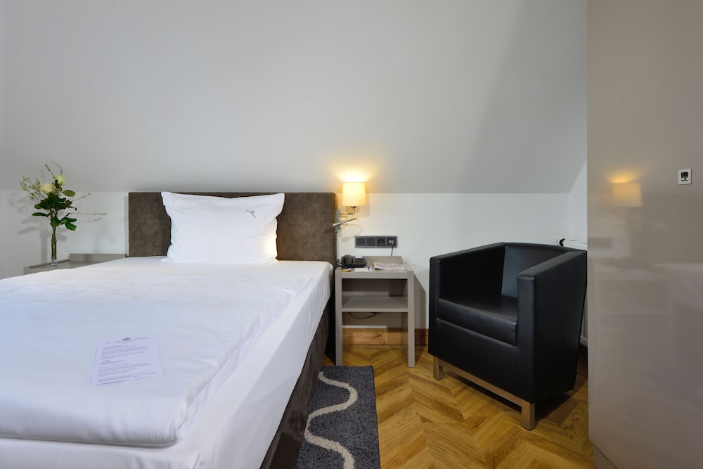 Hotel Caroline Mathilde 10/65