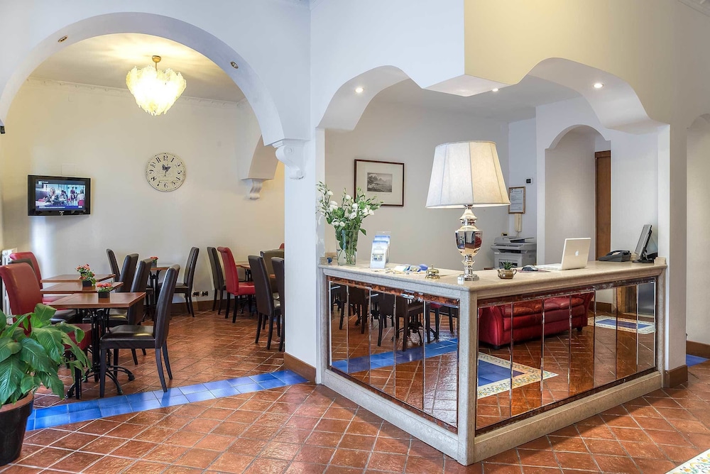 Hotel Caracciolo 49/62