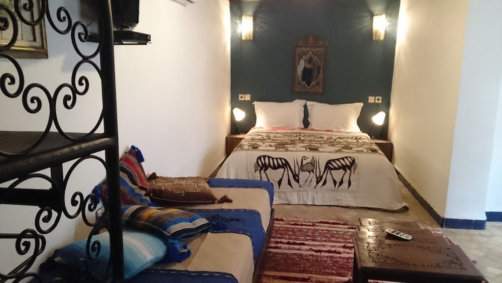 Riad Letchina 22/50