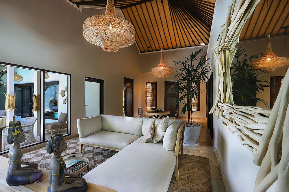 Nunamkhalu Private Villas and Spa (Ex Nusa Dua Retreat) 52/79