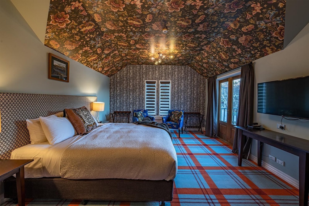 Dairy Private Luxury Hotel 21/81