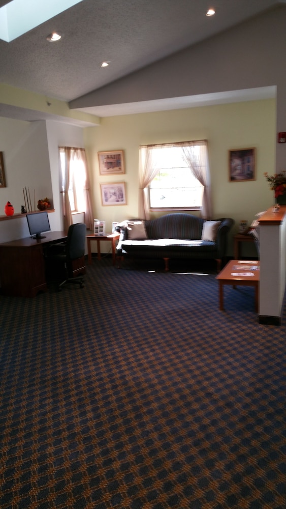 Super 8 By Wyndham Cobleskill Ny 2/29
