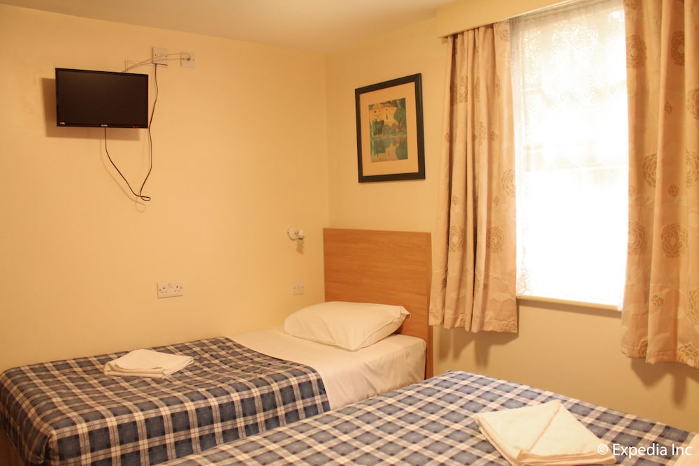 ROOM, TRIPLE