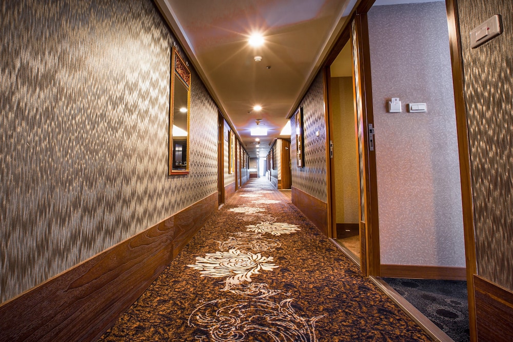 Cai She Hotel 38/48