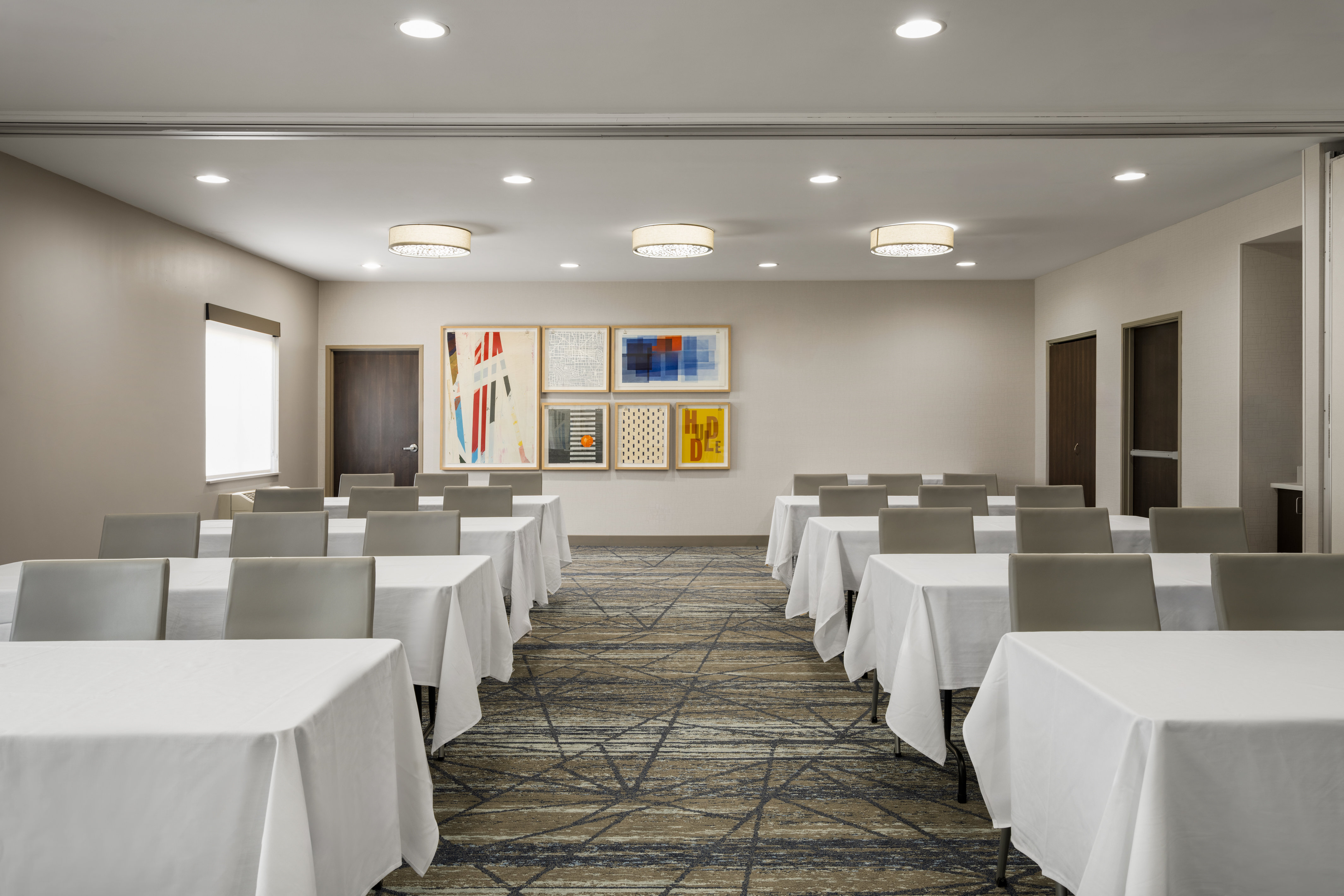 Holiday Inn Express Hotel And Suites Altoona Des Moines 68/75