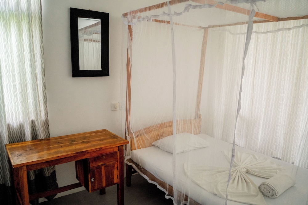Asanka Surf House 13/40