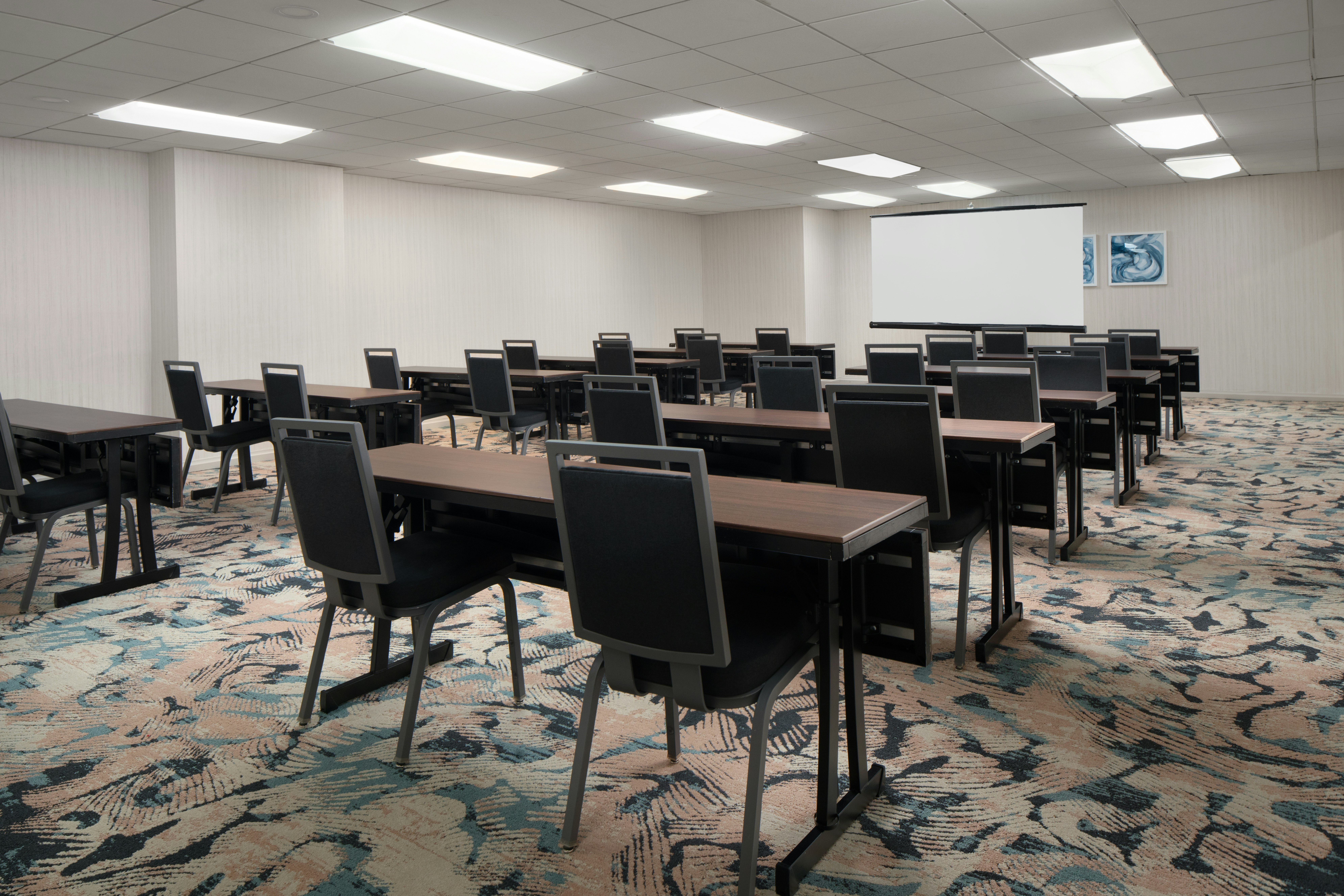 Doubletree By Hilton Virginia Beach Hotel 19/29