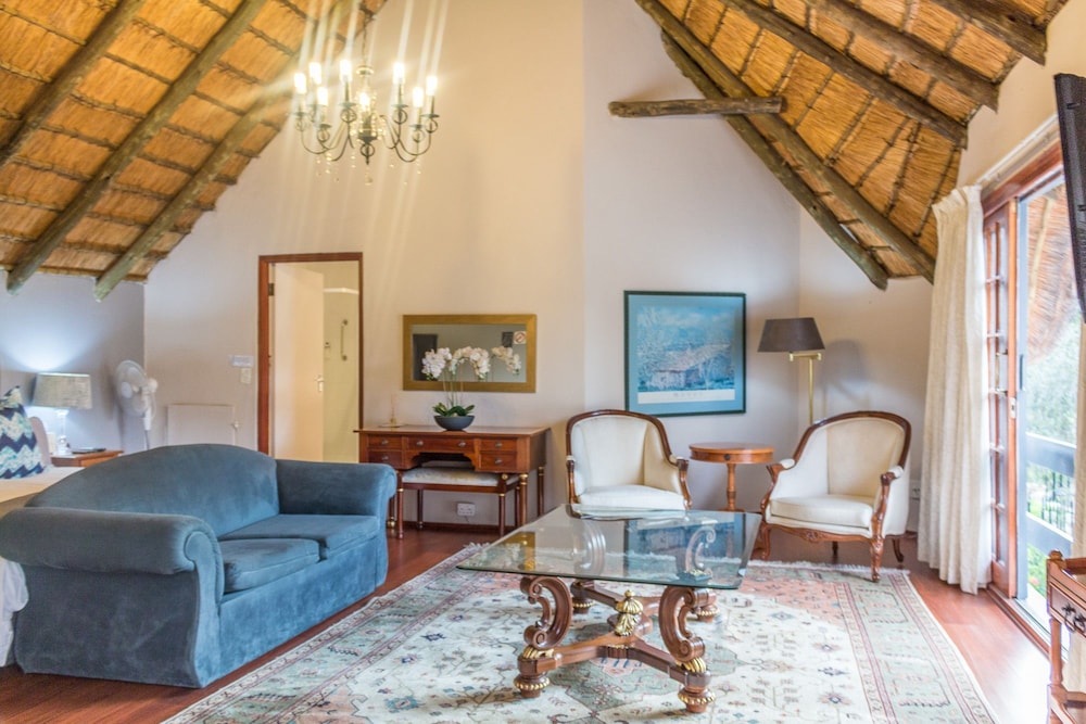 Thatchfoord Lodge 18/50