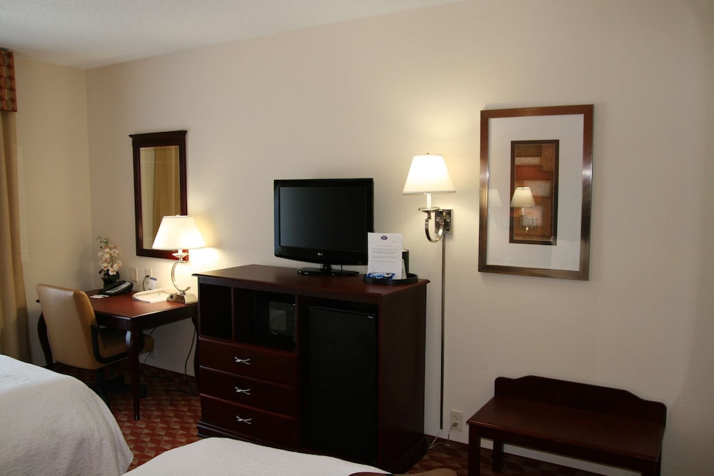 Hampton Inn Kingsland 33/67