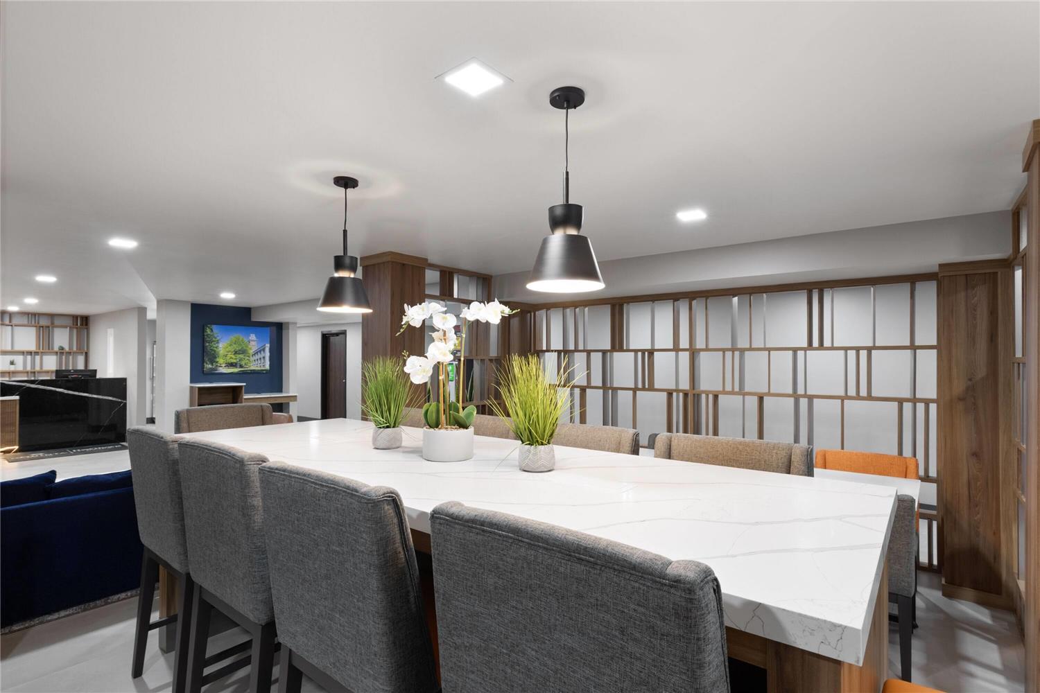 La Quinta Inn & Suites by Wyndham Springdale 17/18