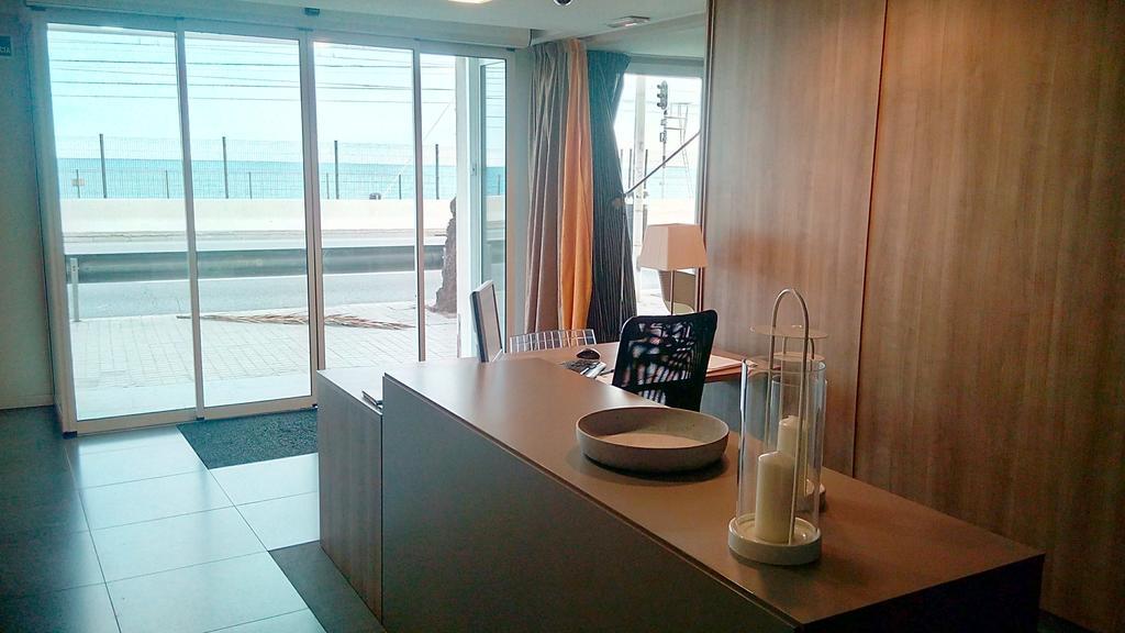 HOTEL VILA DE PREMIA 24/24