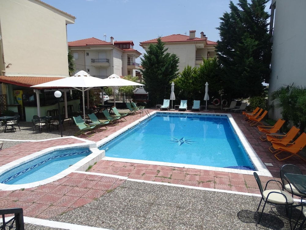Olympus Drosos Hotel Villa 16/50