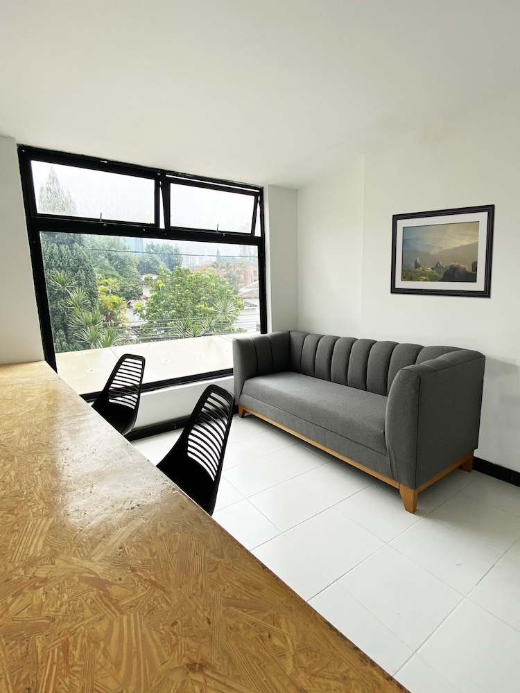 Ayenda 1224 Pixel House 42/53