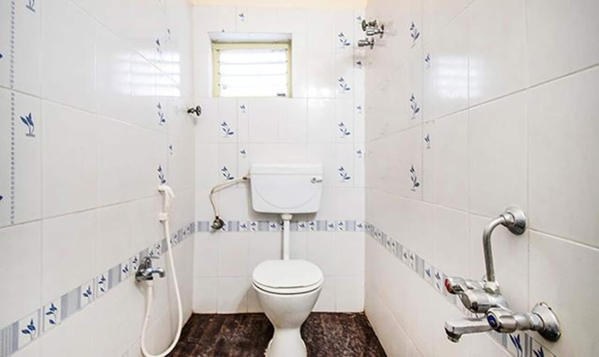 Fabhotel Aditya Yatri Nivas 24/26