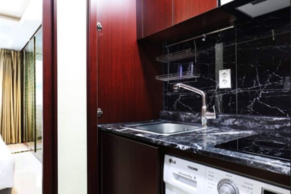 Inter City Seoul Serviced Residence Hotel 47/50