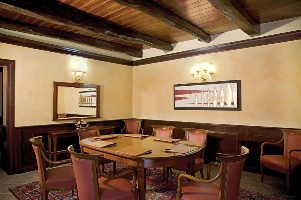 Palazzo Marzano 23/25