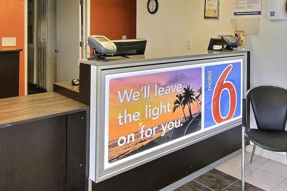 Motel6 Buellton, CA - Solvang Area 26/37