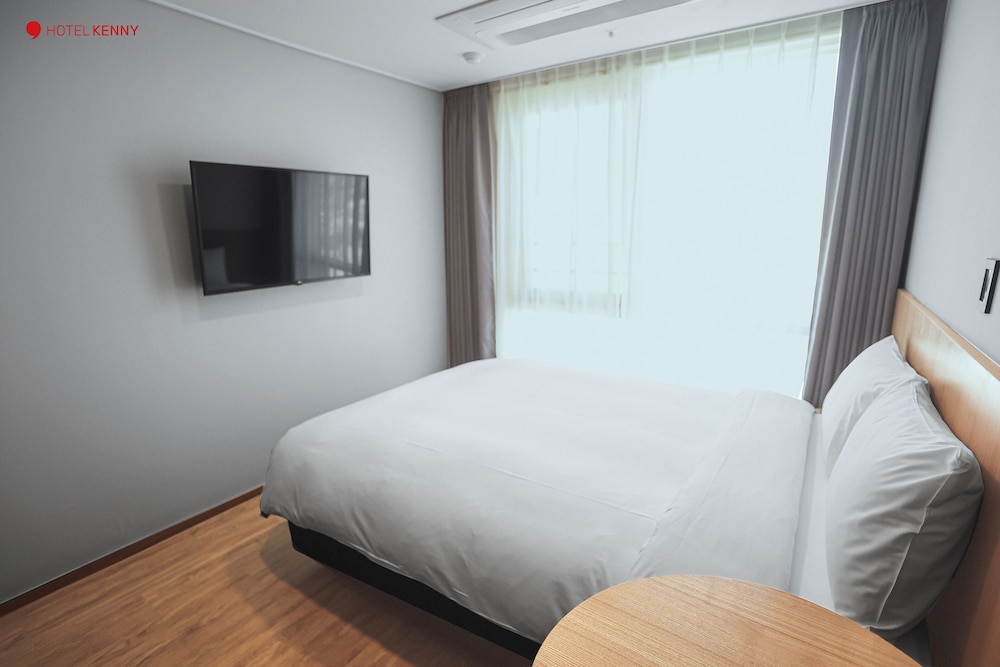 Hotel Kenny Yeosu 17/41