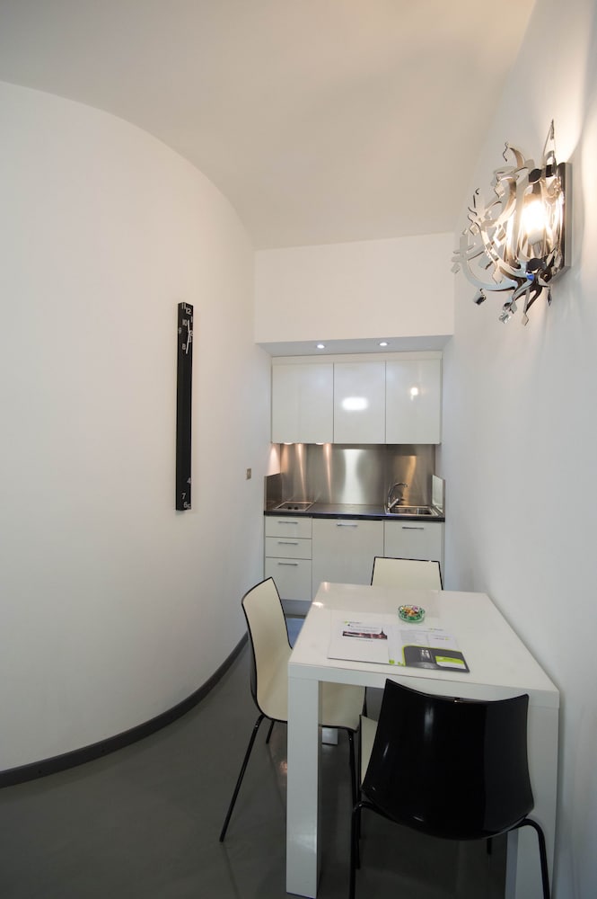 Star Residence 39/47